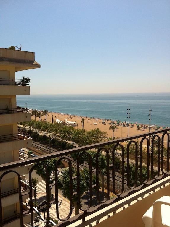 Hotel Haromar Calella Room photo