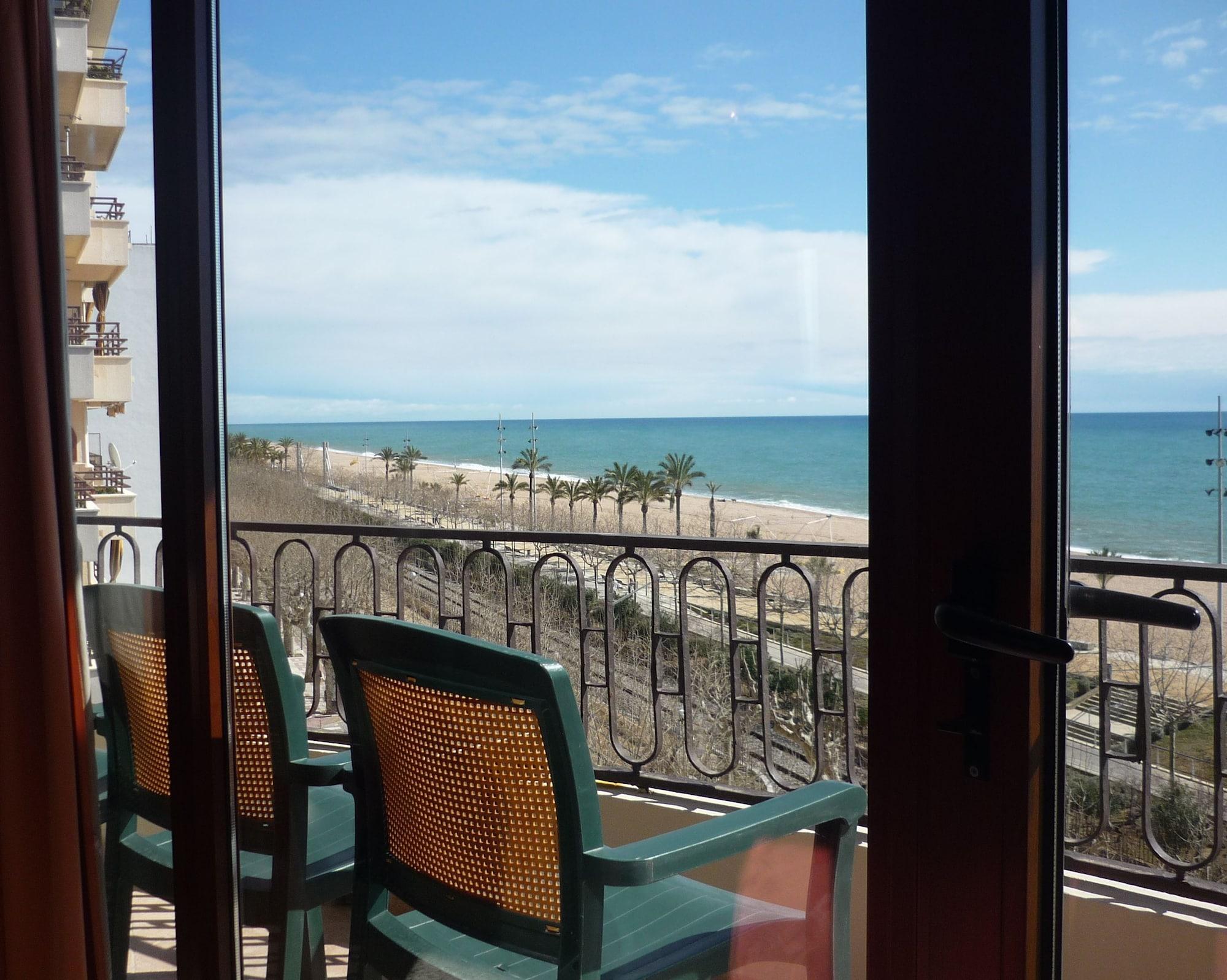 Hotel Haromar Calella Exterior photo