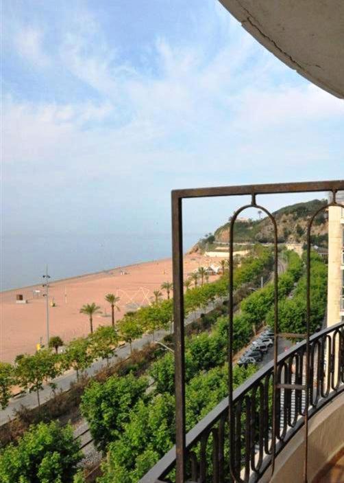 Hotel Haromar Calella Room photo